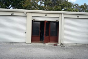 Privacy Films for Sign Solutions